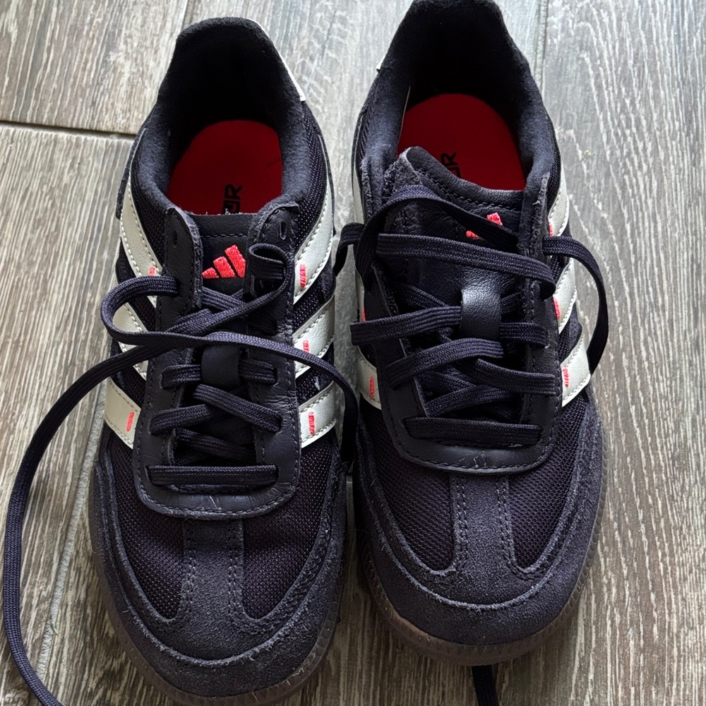 Adidas Navy and White Kids Sneakers, 1.5 - Picture 2 of 4